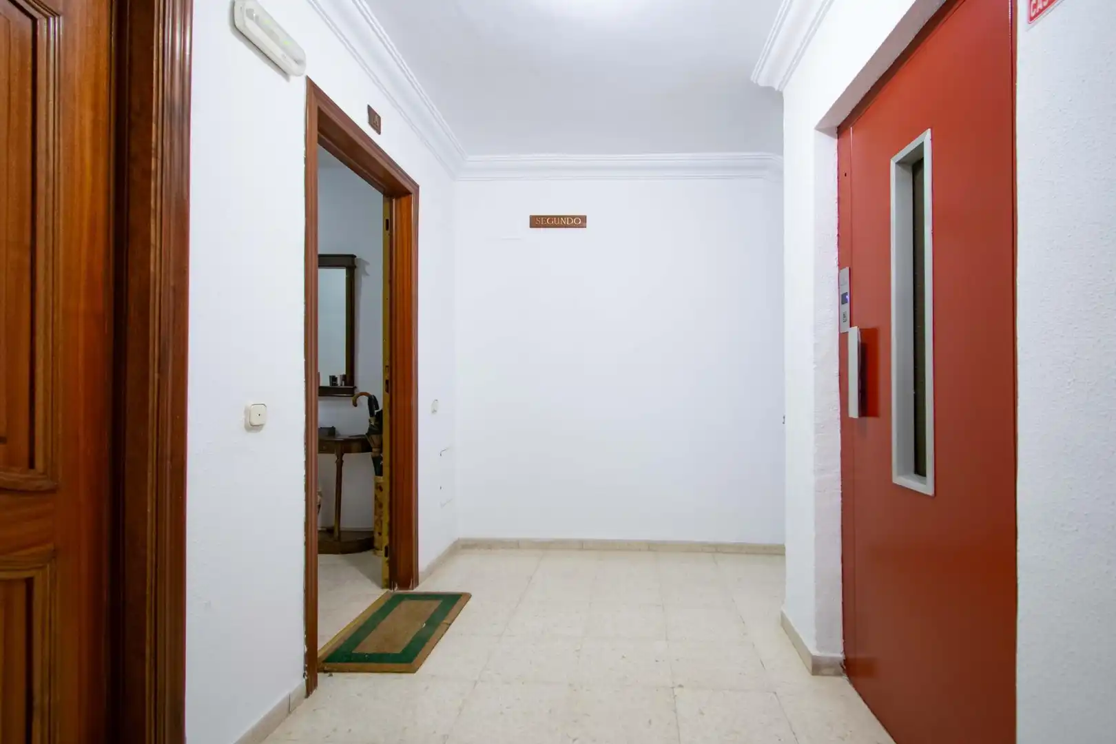 Piso en venta en Sevilla con Aire acondicionado, Terraza y Trastero
