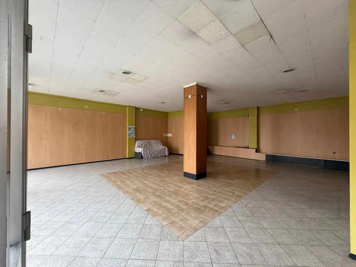 Commercial properties for sale in Boiro