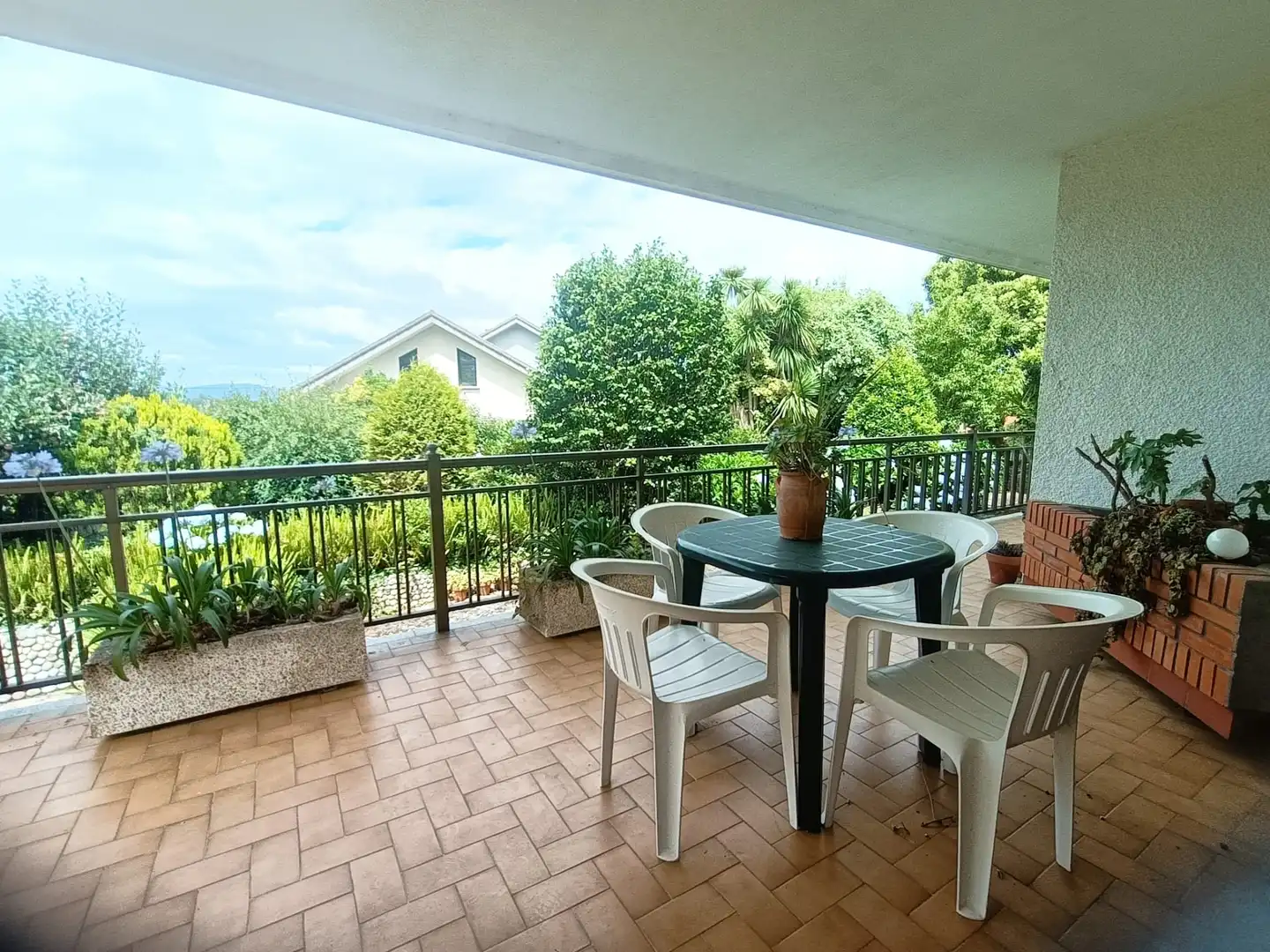 Terraza de Casa o chalet de alquiler en A Guarda   con Calefacción, Jardín privado y Parquet