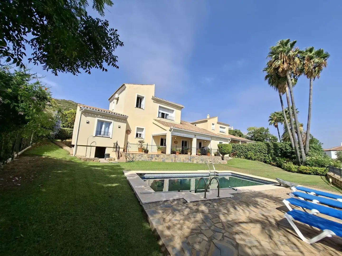 Chalet con piscina en venta en Puerto de la Duquesa, imagen 44