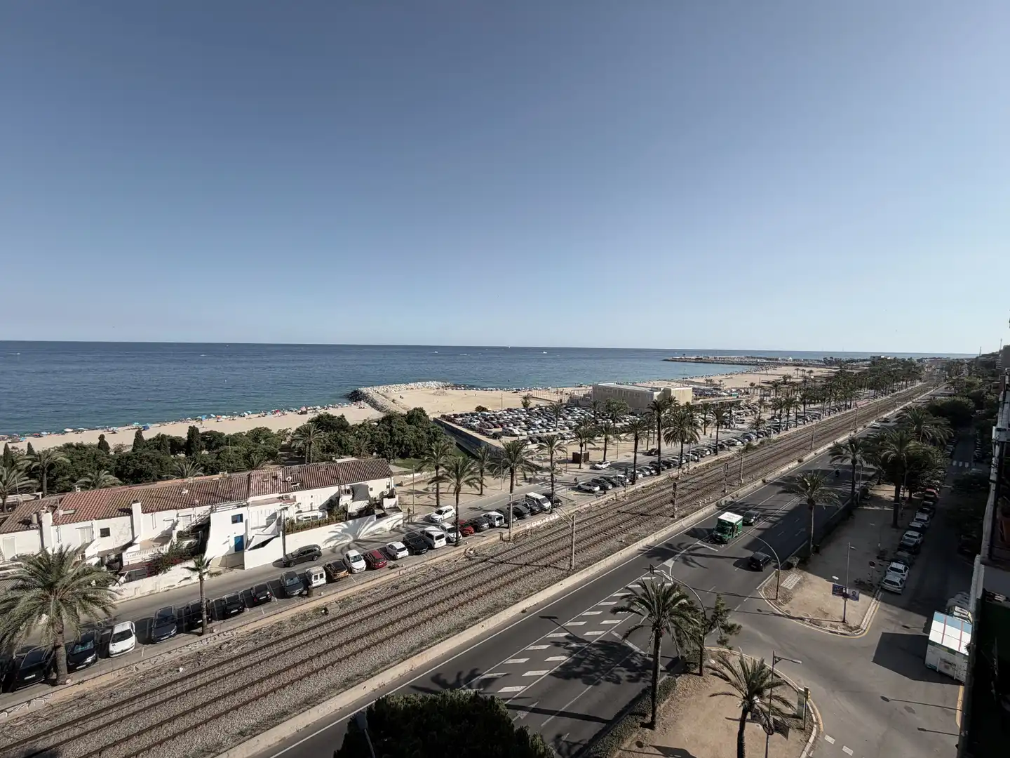 Piso con terraza en venta en Avinguda del Maresme 451, imagen 15