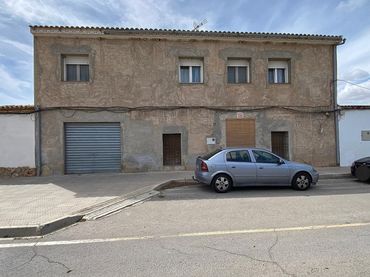 Maison rustique à vendre à El Pinós / Pinoso