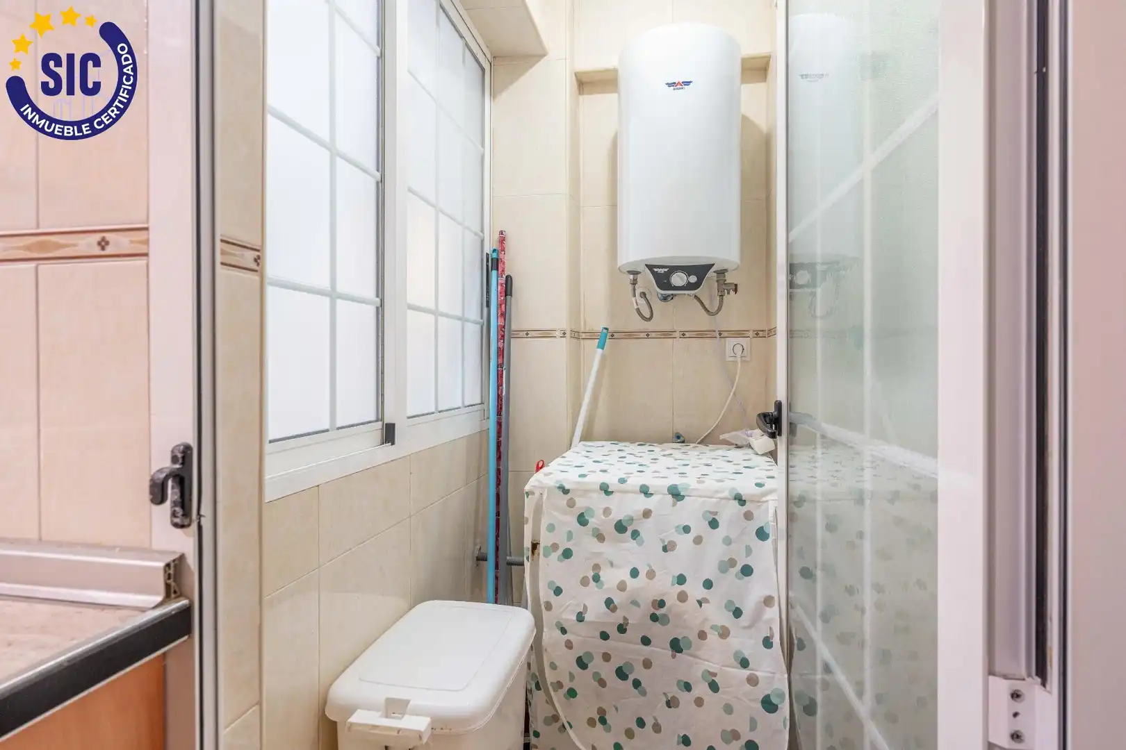 Bany de Apartament en venda en Sueca amb Terrassa i Balcó