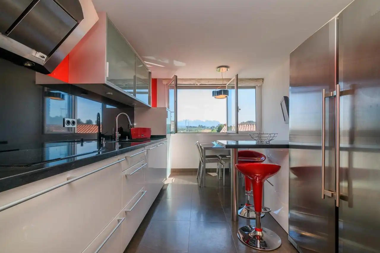 Cuina de Casa o xalet en venda en Sant Joan de Vilatorrada amb Calefacció, Parquet i Terrassa