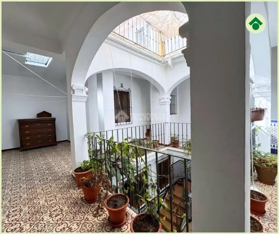 Casa o chalet en venta en Las Cabezas de San Juan con Terraza y Balcón