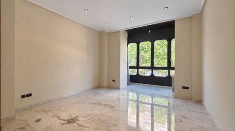 Foto 3 de Piso en venta en Paseo Sagasta, Zaragoza Capital