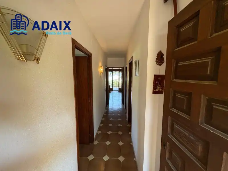 Casa o chalet en venta en Roda de Berà con Terraza, Trastero y Piscina