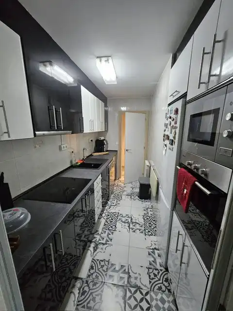 Cocina de Piso en venta en Badia del Vallès con Aire acondicionado, Calefacción y Amueblado