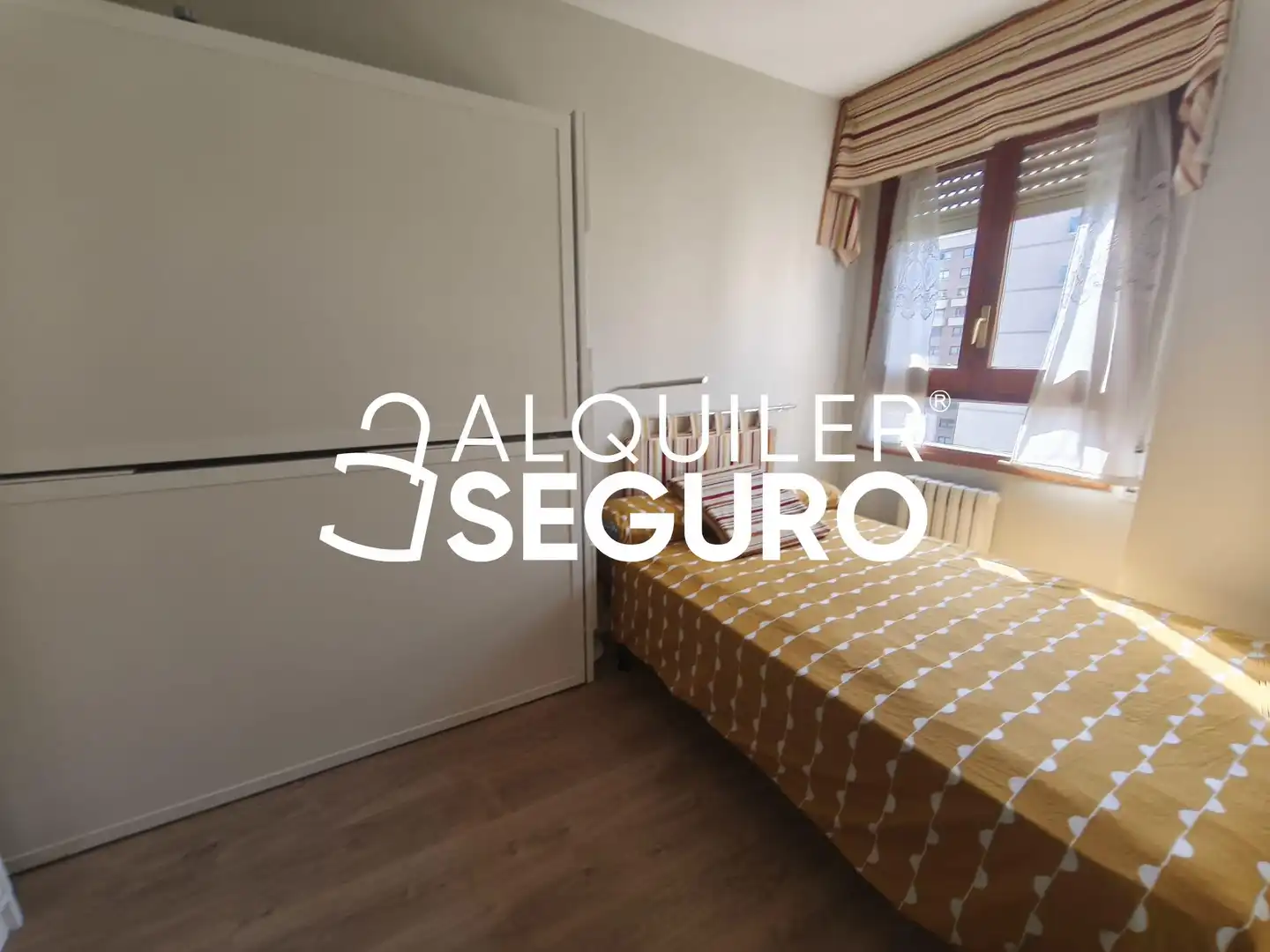 Habitación de Piso de alquiler en Zaragoza con Aire acondicionado, Calefacción y Terraza