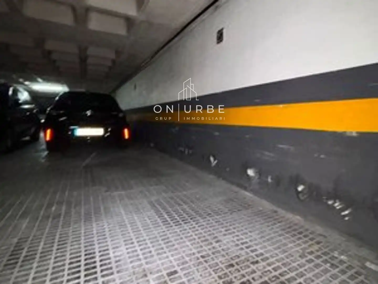 Einzelparkplatz zum Verkauf in Calle Rocafort, imagen 4