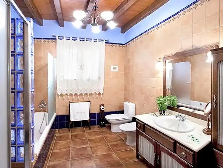 Bathroom of Houses for sale in Llíber, Alicante