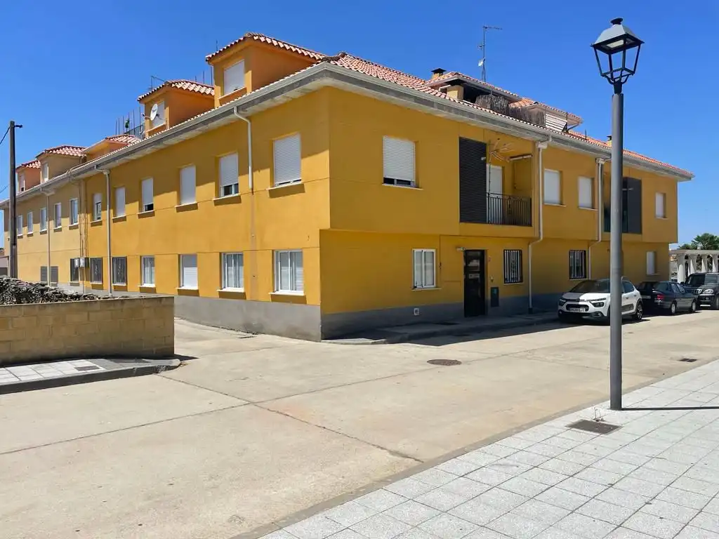 Appartamento con terrazza in vendita a Real