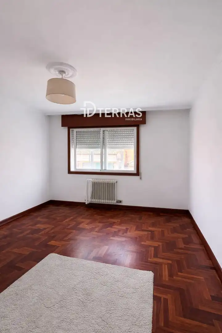 Flat for sale in Xose Solla, Soutomaior