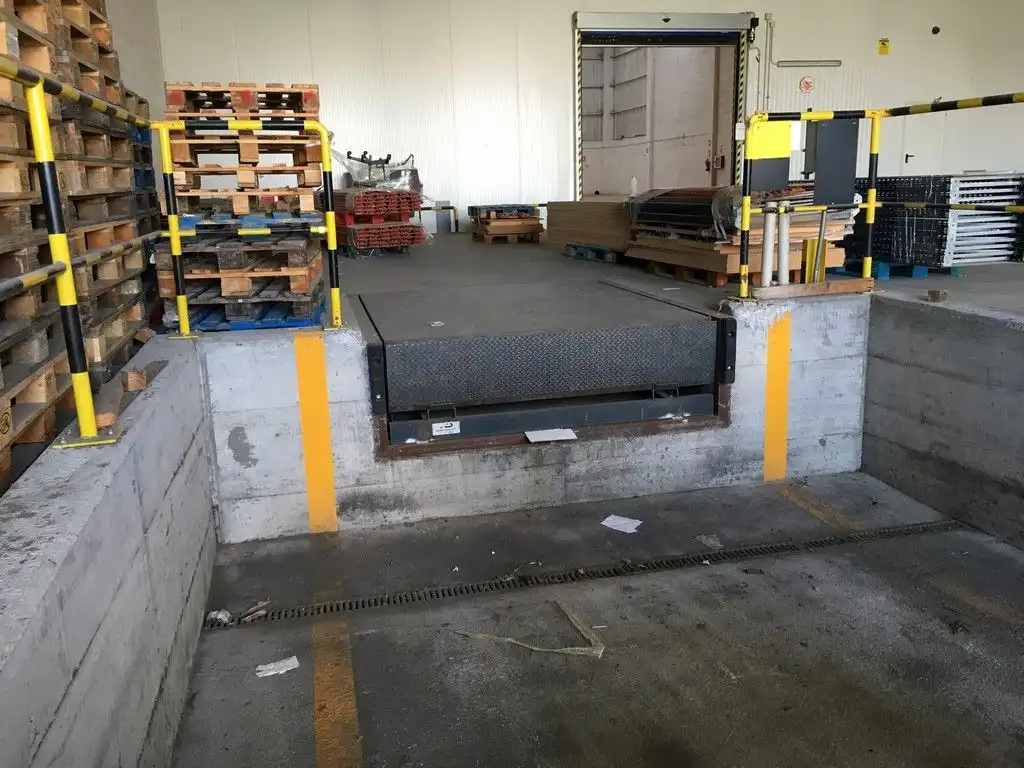 Nave industrial en venta en Culleredo