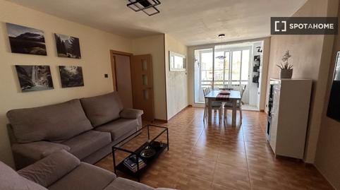 Foto 4 de Apartamento para compartir en Na Rovella - Hermanos Maristas,  Valencia Capital