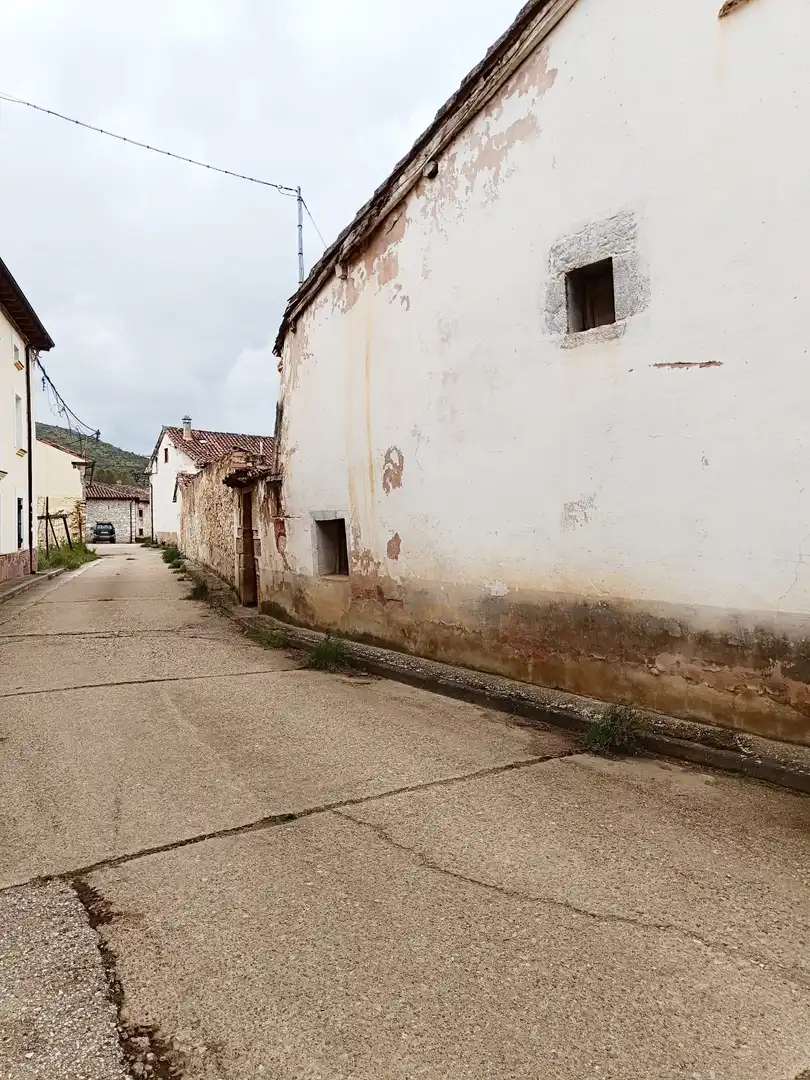 Casa en venda a Ligüérzana - CL MAYOR            LIGU, imagen 4