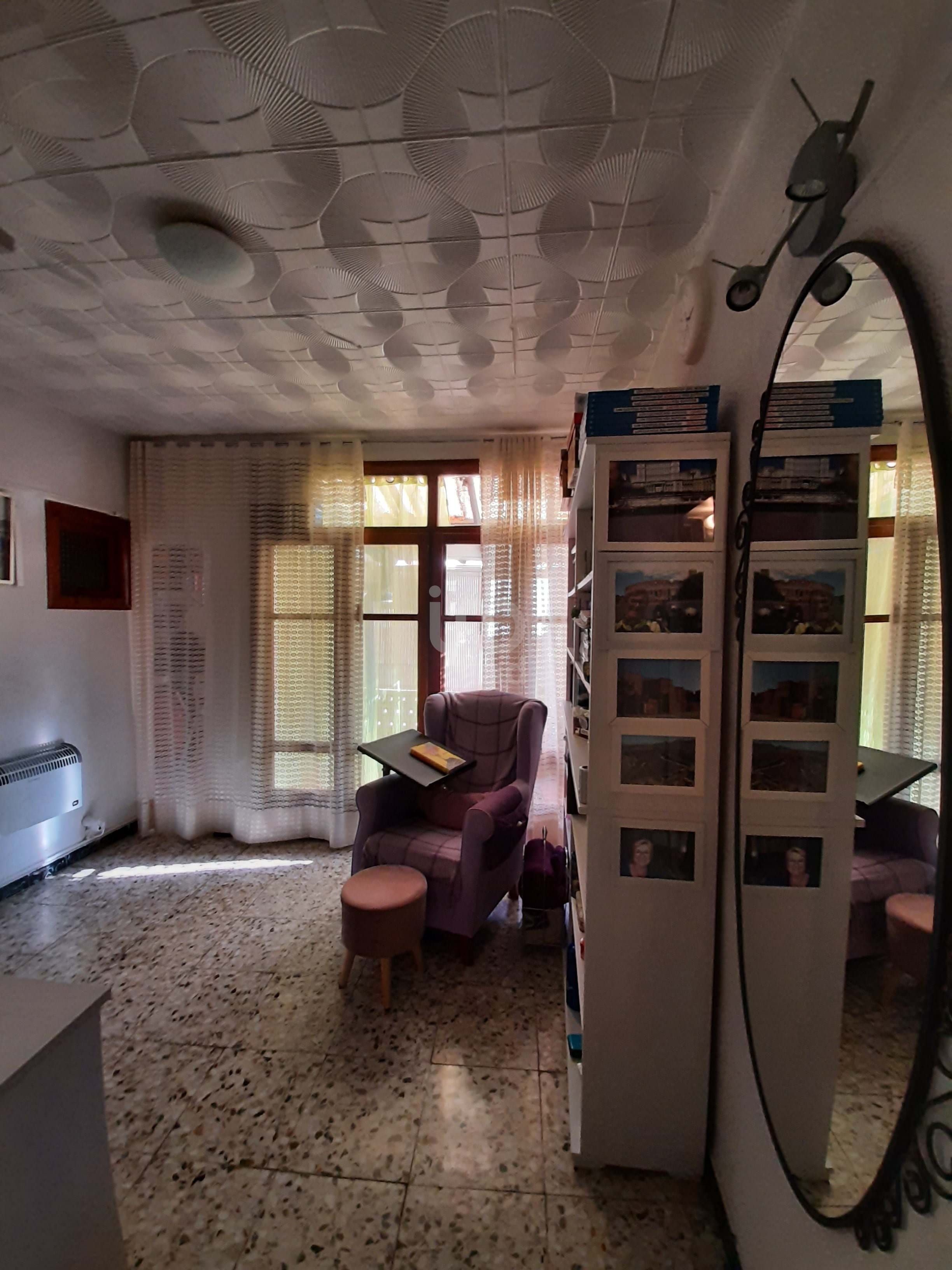 Sala d'estar de Casa o xalet en venda en Samper de Calanda amb Aire condicionat i Terrassa