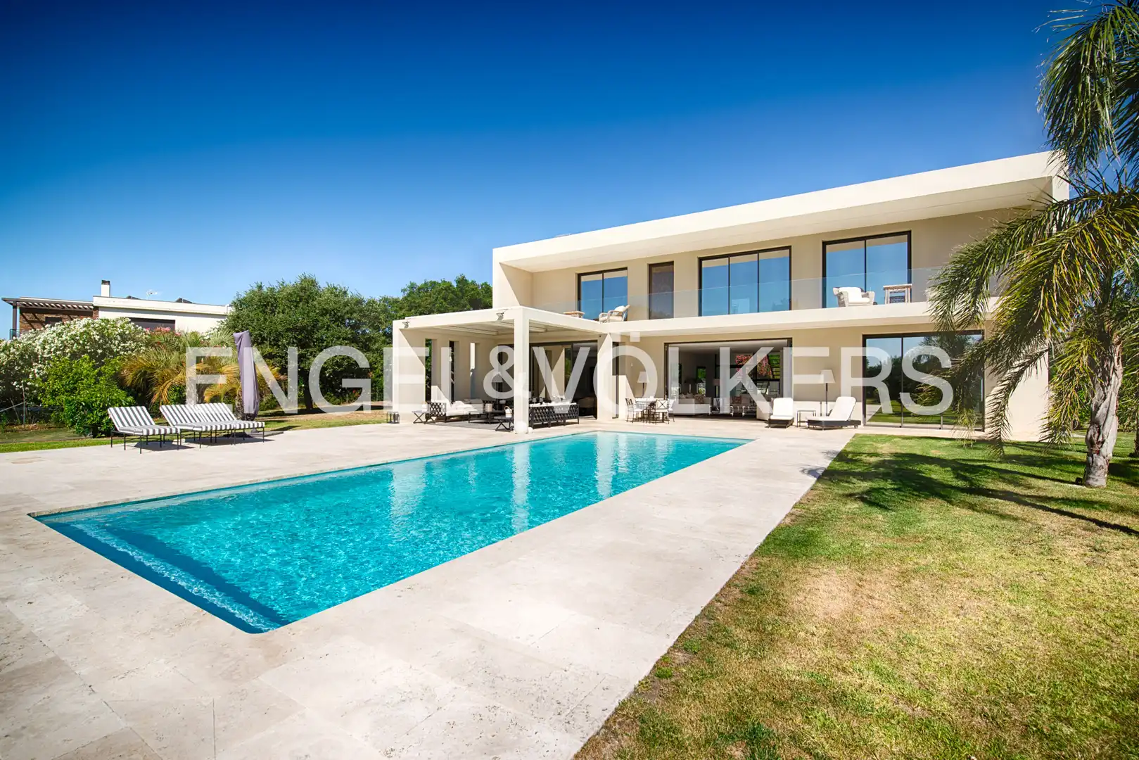 Casa con piscina in vendita a Carrer Felip l'Ardit, imagen 2
