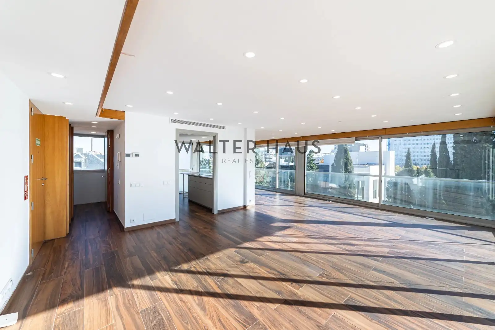 Piso en venta en Madrid con Aire acondicionado, Calefacción y Jardín privado
