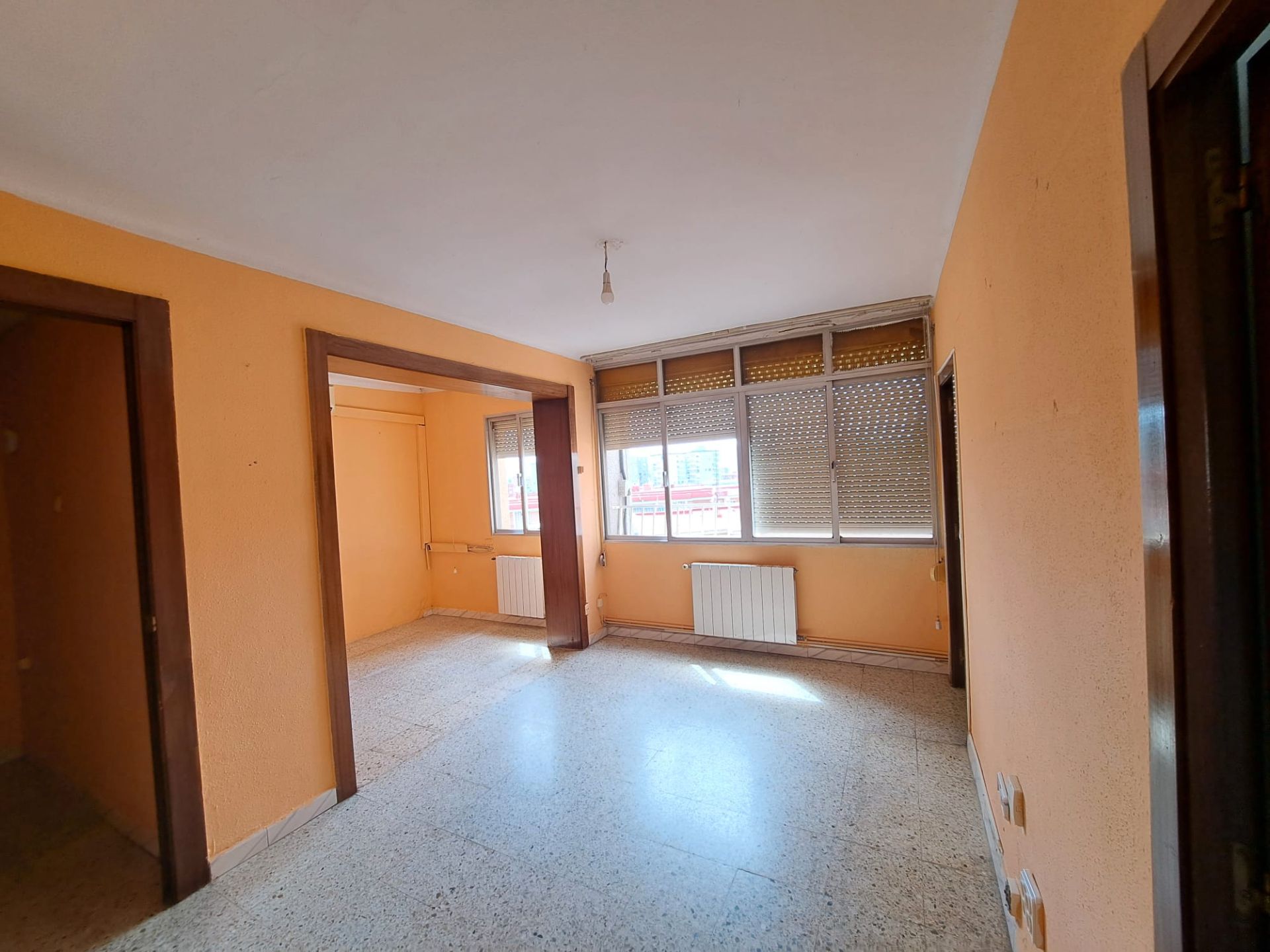 Dormitori de Pis en venda en Cornellà de Llobregat amb Aire condicionat i Calefacció