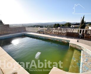 Piscina de Casa o xalet en venda en Torrent amb Aire condicionat, Jardí privat i Terrassa