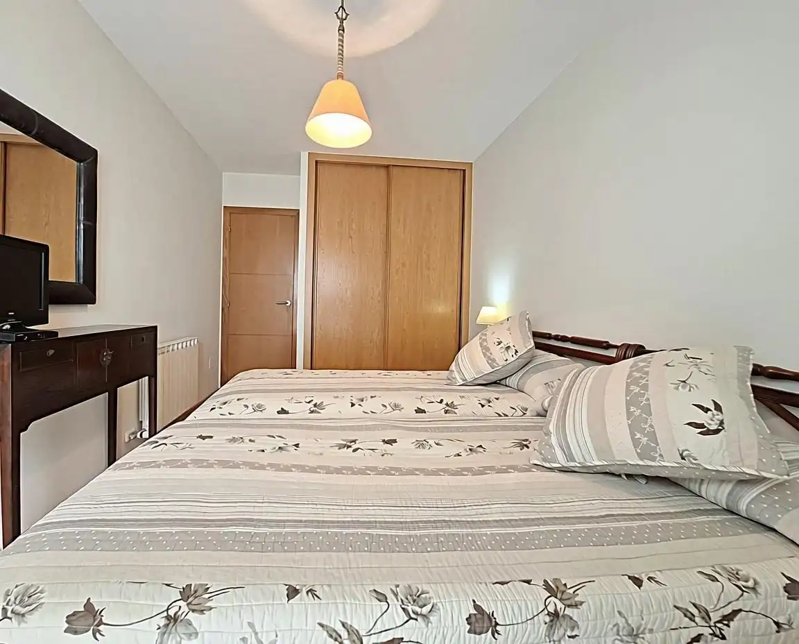 Bedroom of Flat for sale in Vilagarcía de Arousa  with Heating, Private garden and Terrace