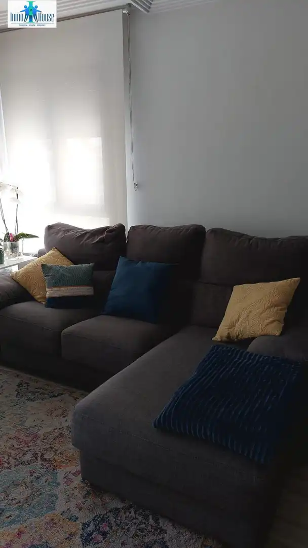 Living room of Flat for sale in Albacete  with Air Conditioner, Heating and Furnished