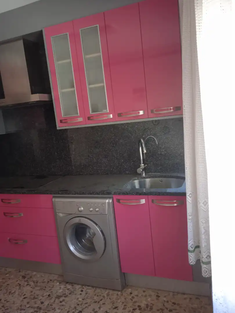 Cuina de Casa adosada en venda en Vinaceite amb Calefacció, Moblat i Forn