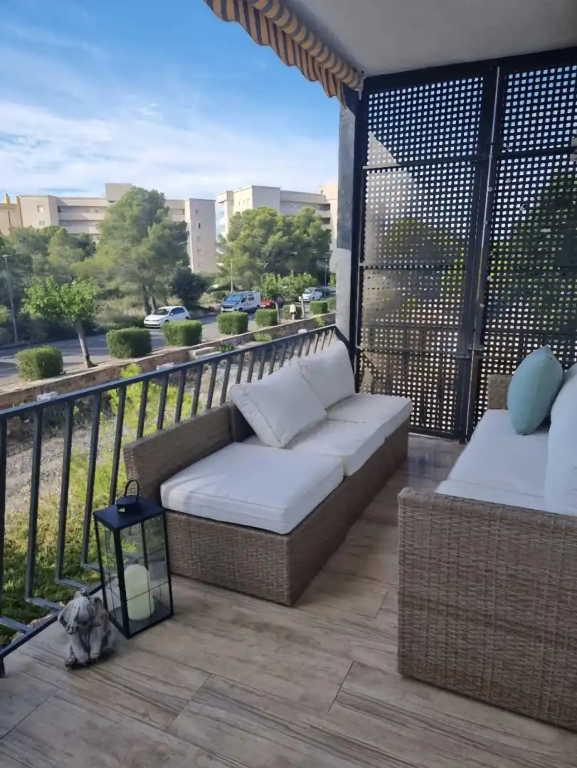 Terrassa de Apartament de lloguer en Miami Platja
