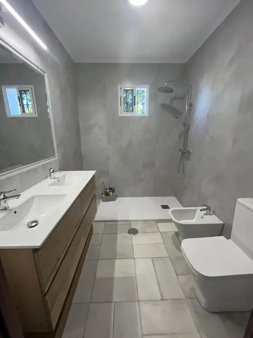 Bathroom of Houses for sale in Sevilla  with Air Conditioner and Balcony