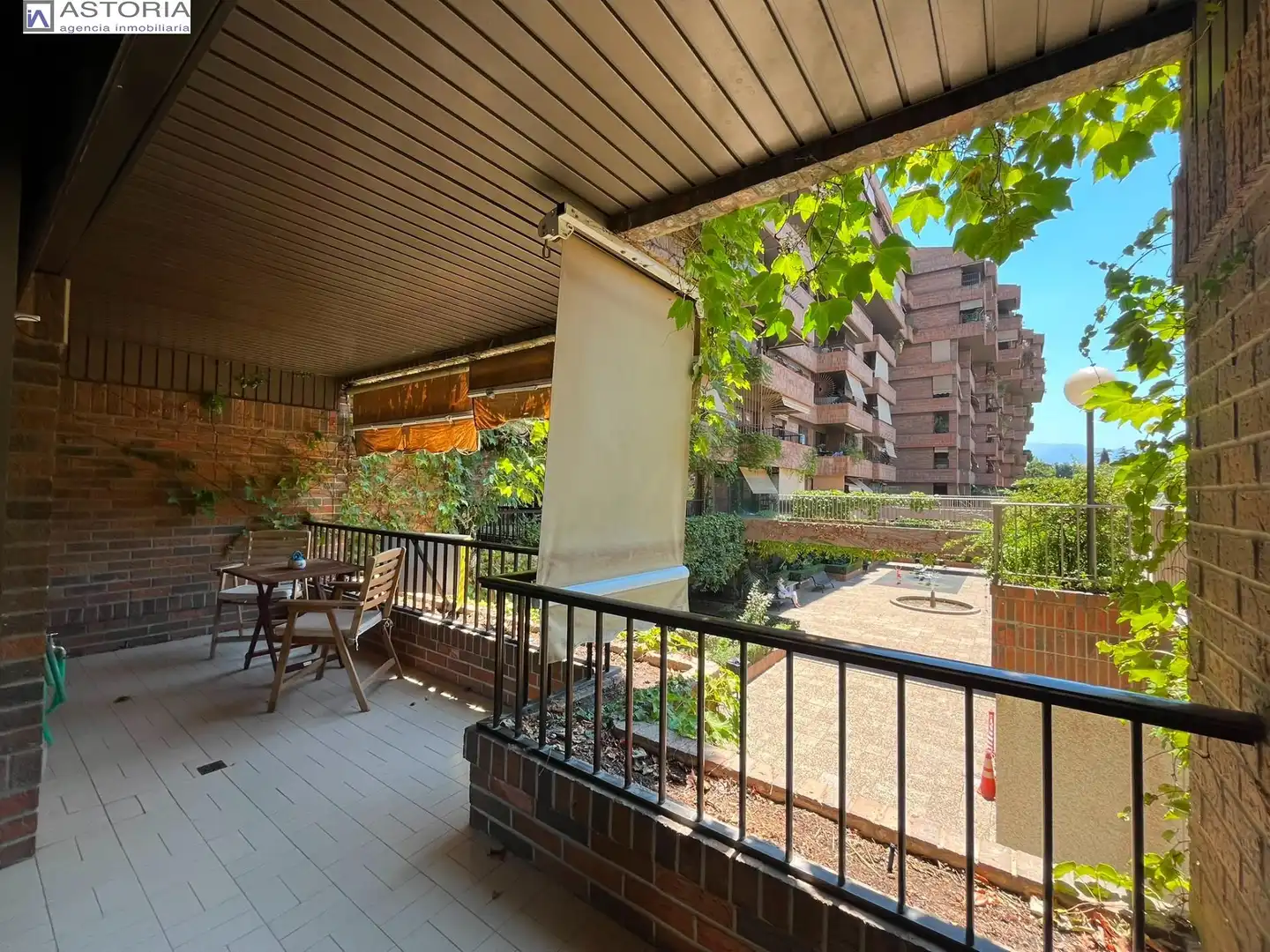 Terraza de Apartamento de alquiler en Granada con Aire acondicionado, Calefacción y Terraza