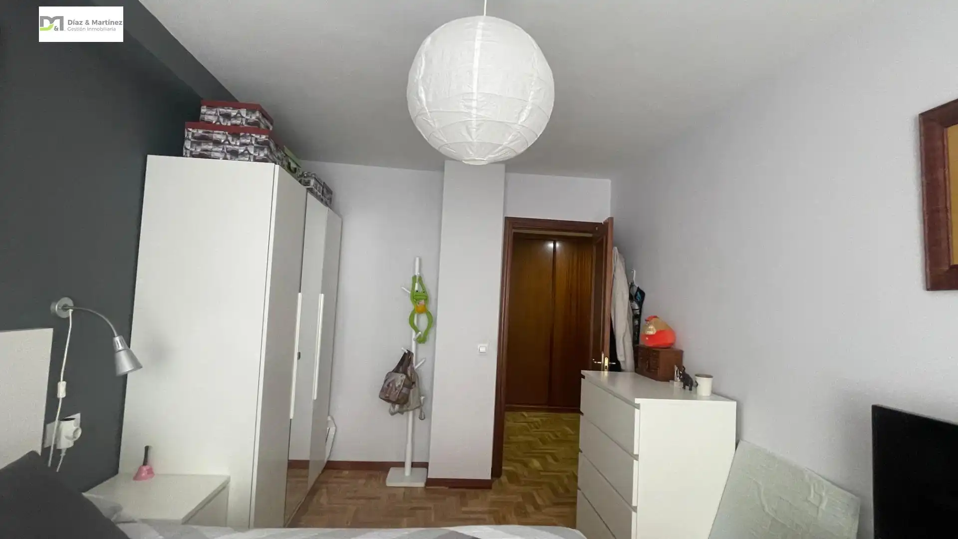Dormitori de Pis en venda en San Andrés del Rabanedo amb Calefacció, Parquet i Traster
