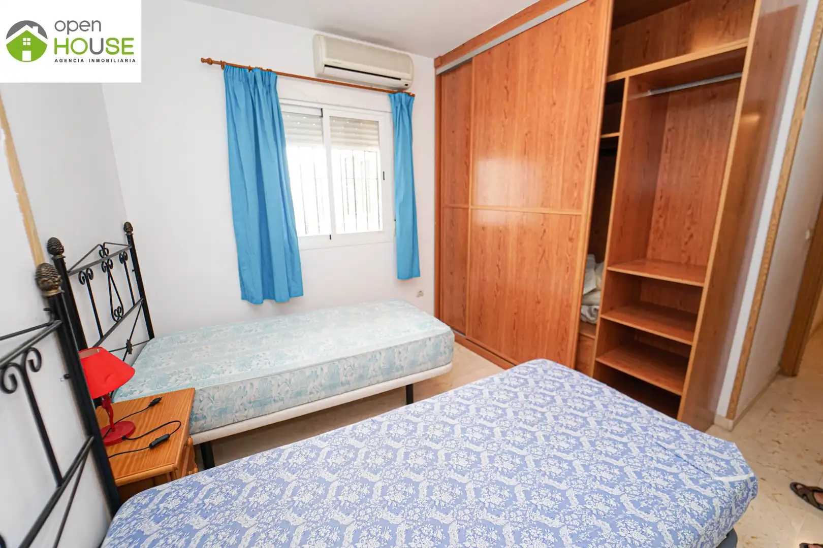 Habitación de Piso de alquiler en Güéjar Sierra con Aire acondicionado, Terraza y Amueblado