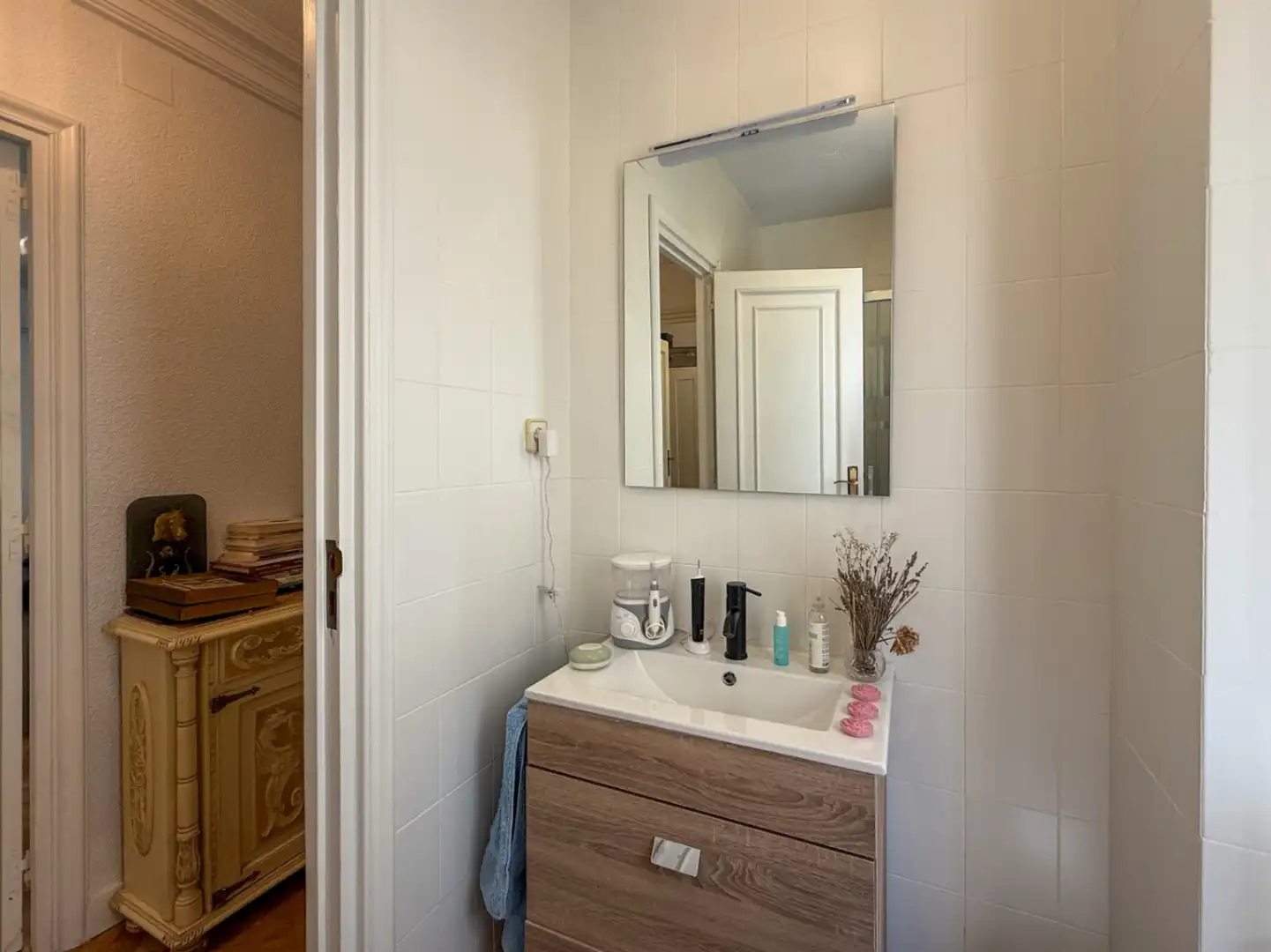 Bathroom of Flat for sale in Madrid  with Air Conditioner, Heating and Terrace
