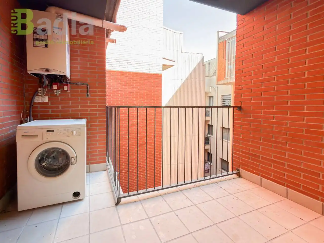 Terraza de Dúplex en venta en Alcarràs con Aire acondicionado, Calefacción y Parquet
