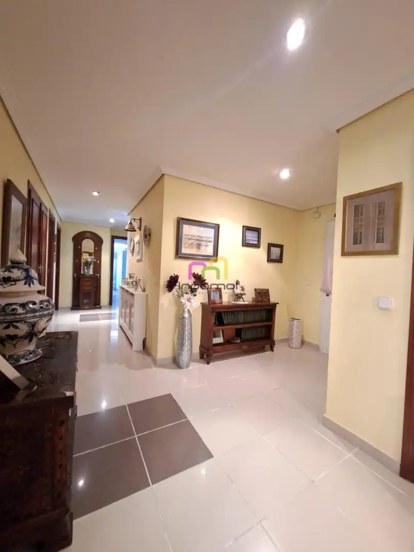 Casa o chalet en venta en Badajoz con Aire acondicionado, Calefacción y Jardín privado