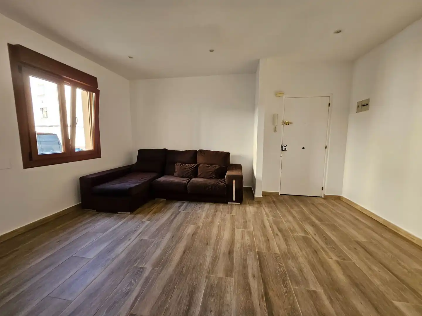 Sala de estar de Piso en venta en Abanto y Ciérvana-Abanto Zierbena con Calefacción