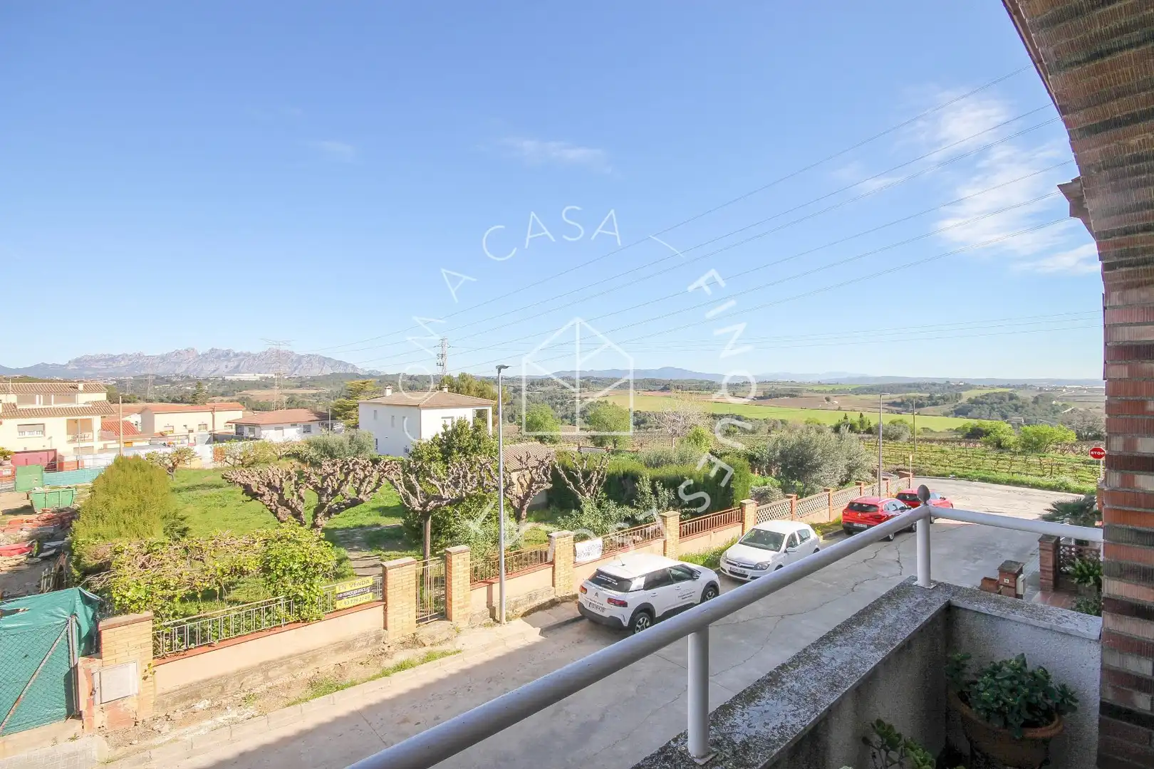 Detached homes for sale in Sant Llorenç d'Hortons