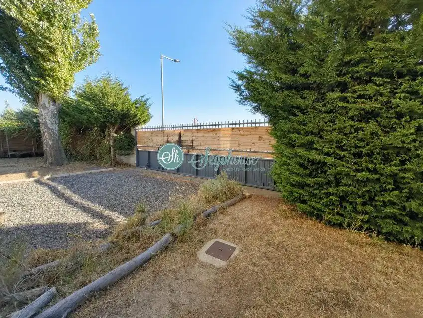 Villa zum Verkauf in Santa María la Real de Nieva, imagen 73