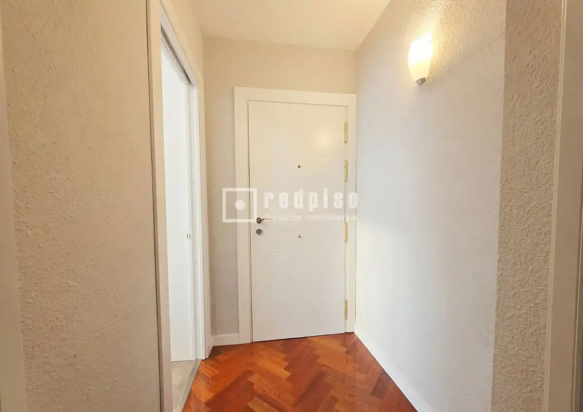 Bedroom of Flat for sale in Alcorcón  with Air Conditioner, Heating and Private garden