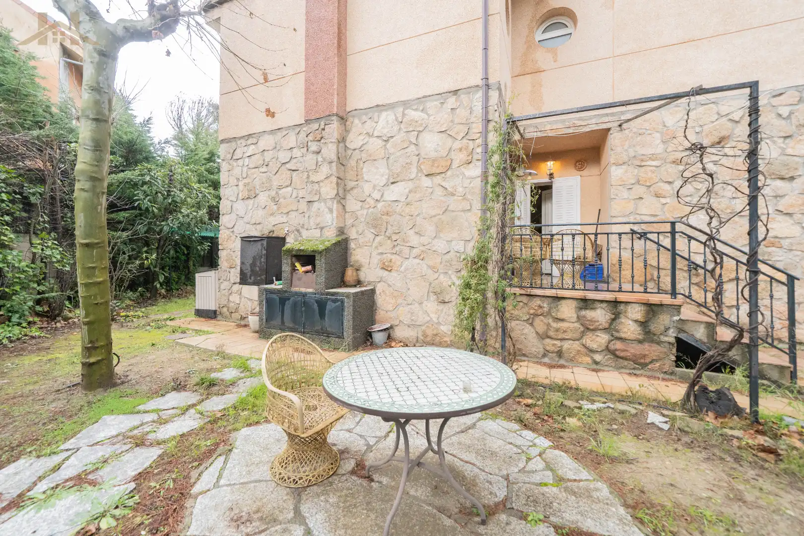Jardí de Casa adosada en venda en Alpedrete amb Calefacció, Terrassa i Traster