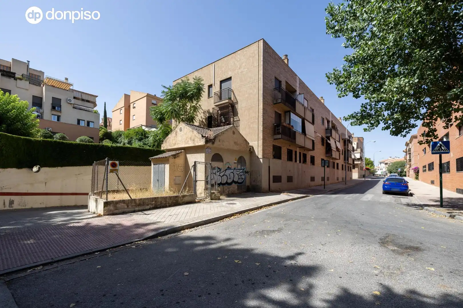 Außenansicht von Wohnung zum Verkauf in Granada