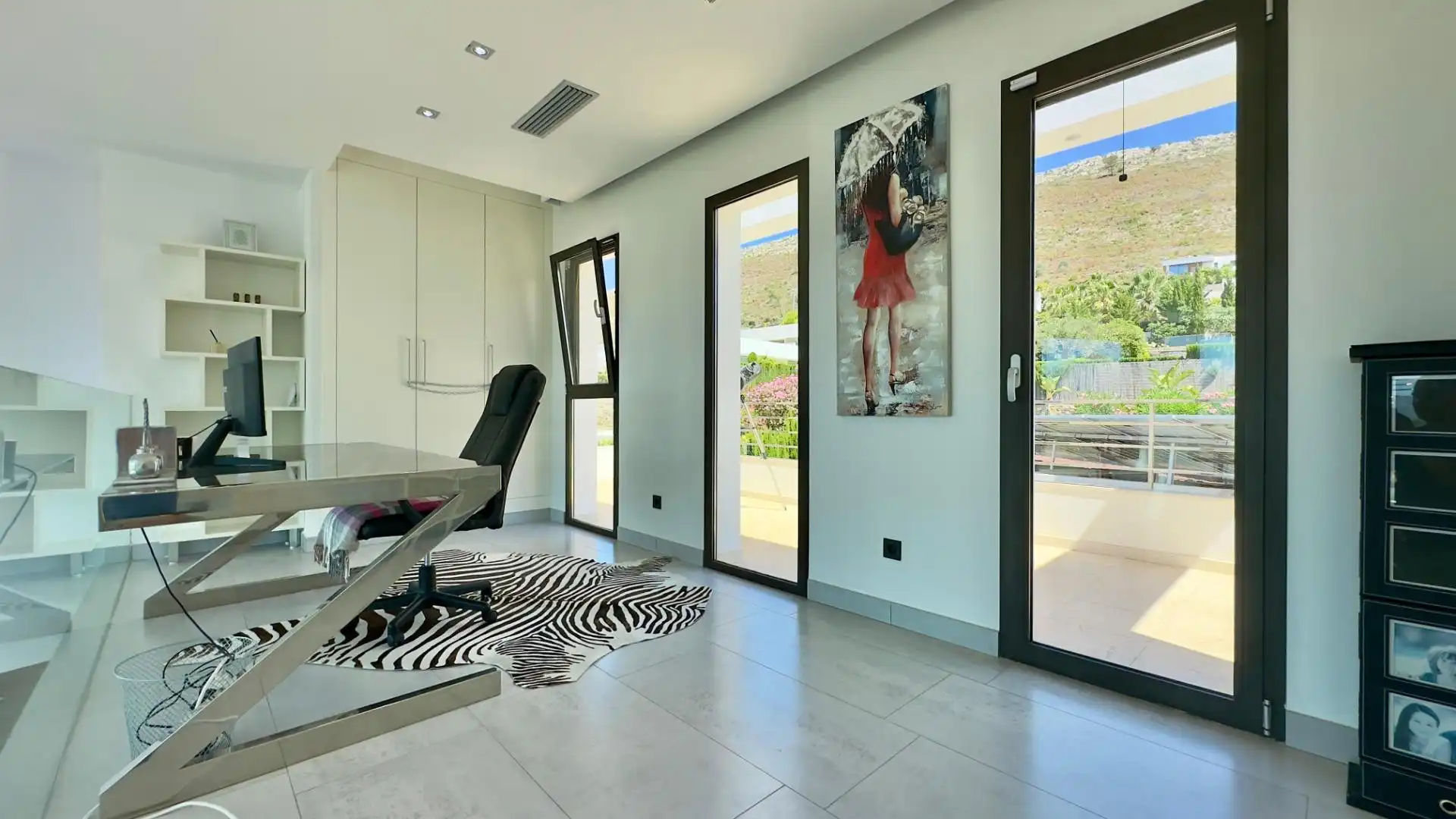 Houses for sale in Jávea / Xàbia  with Air Conditioner, Heating and Private garden