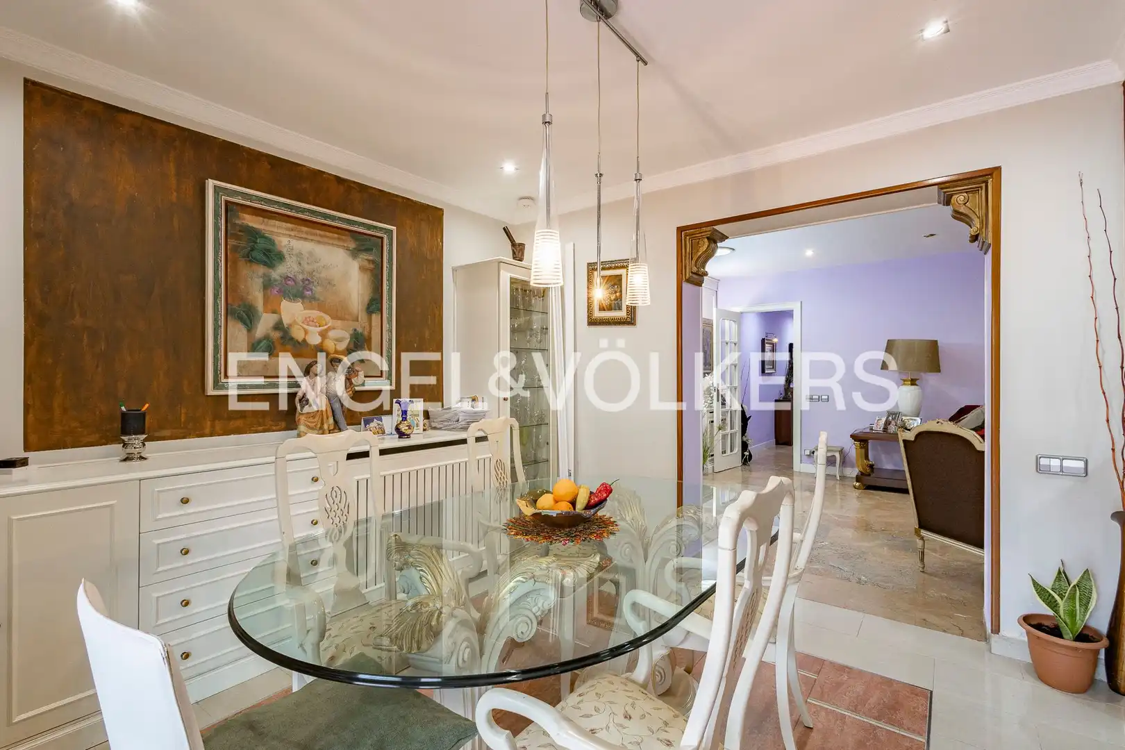 Comedor de Casa o chalet en venta en Sant Joan Despí con Aire acondicionado, Calefacción y Jardín privado