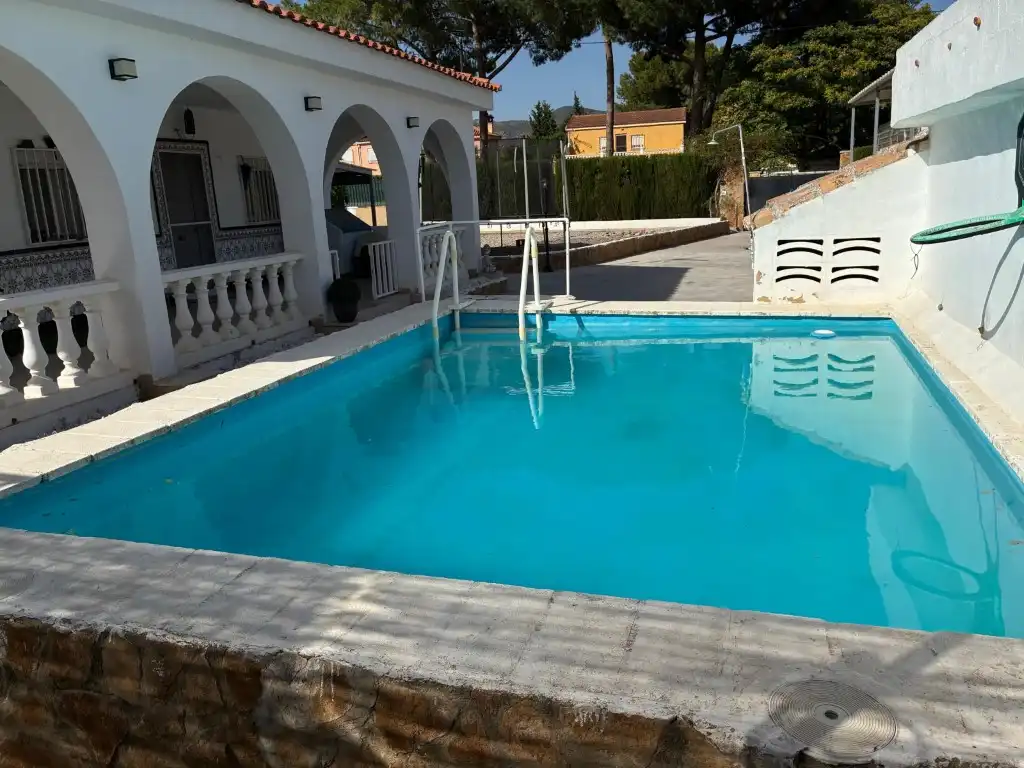 Houses for sale in Olocau