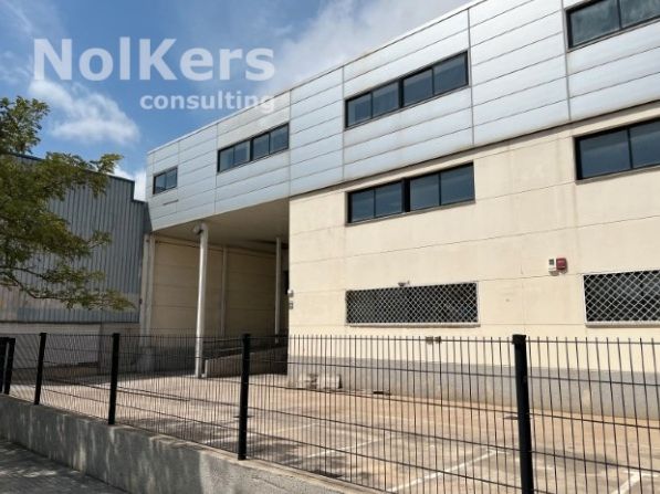 Industrial buildings to rent in B-250, 265, Estruch - Eixample