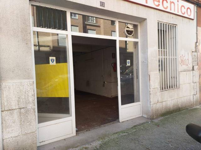 Local comercial en Alquiler en Zona Alta