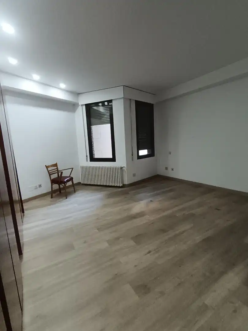 Maisonette zur Miete in Valladolid mit Klimaanlage, Heizung und Parkett