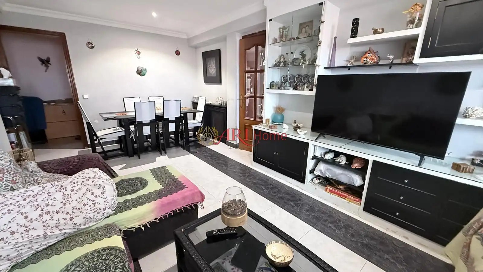 Living room of Flat for sale in Madrid  with Air Conditioner and Heating