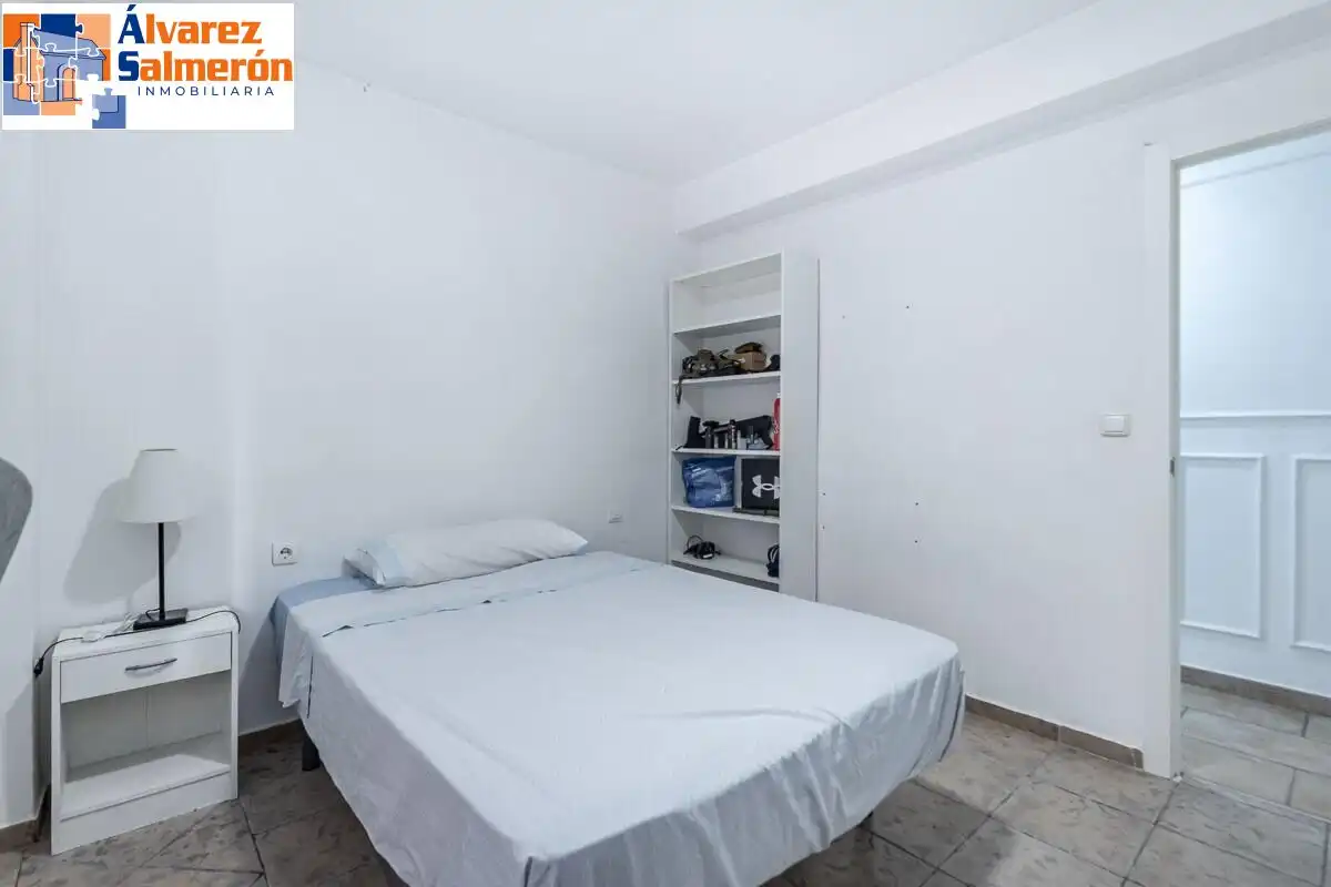 Piso con ascensor en venta en Zaidín, imagen 7